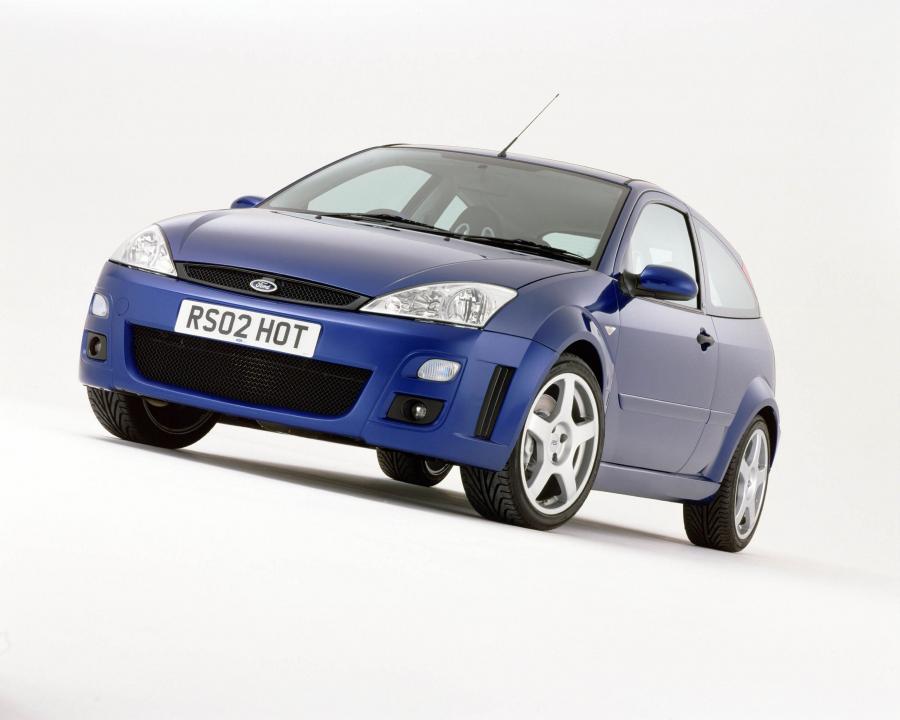  Ford Focus RS 2002 года  (фото 27 из 35)
